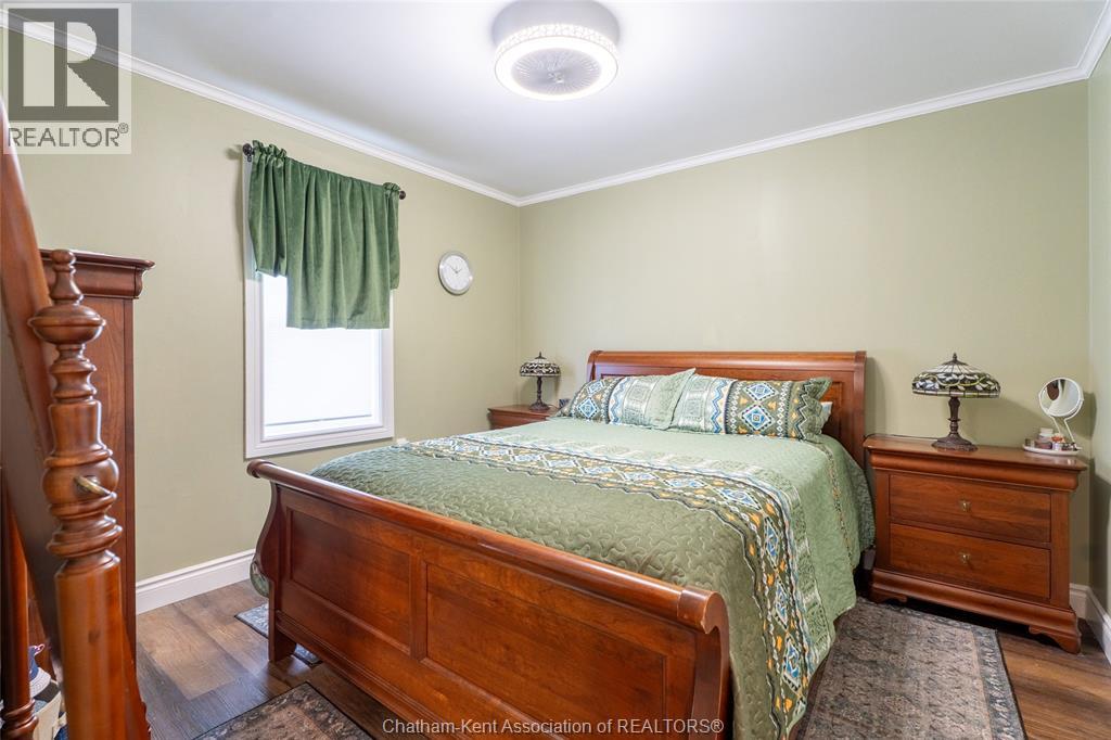 226 OAK STREET East - 9
