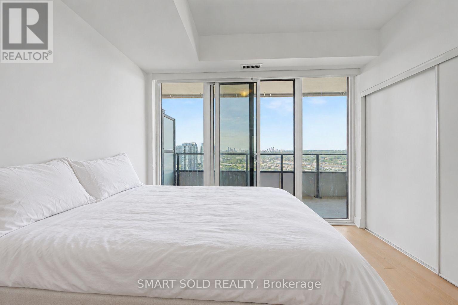 #2313 30 SHORE BREEZE DRIVE - 16