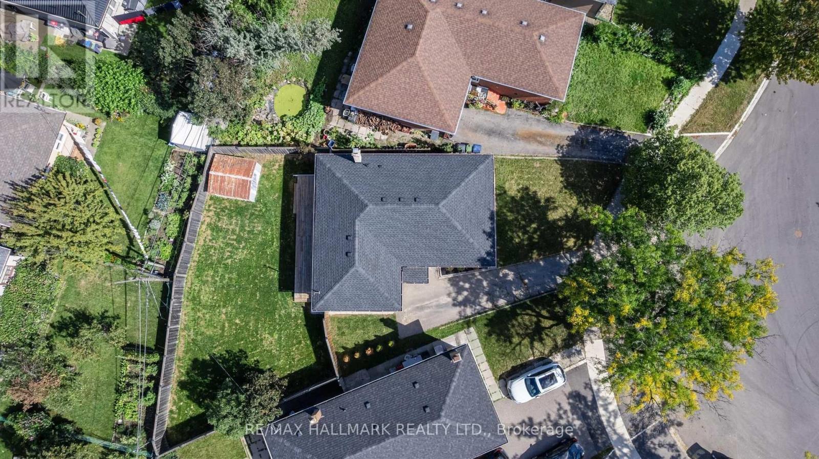60 BRIDESBURG DRIVE - Image 45