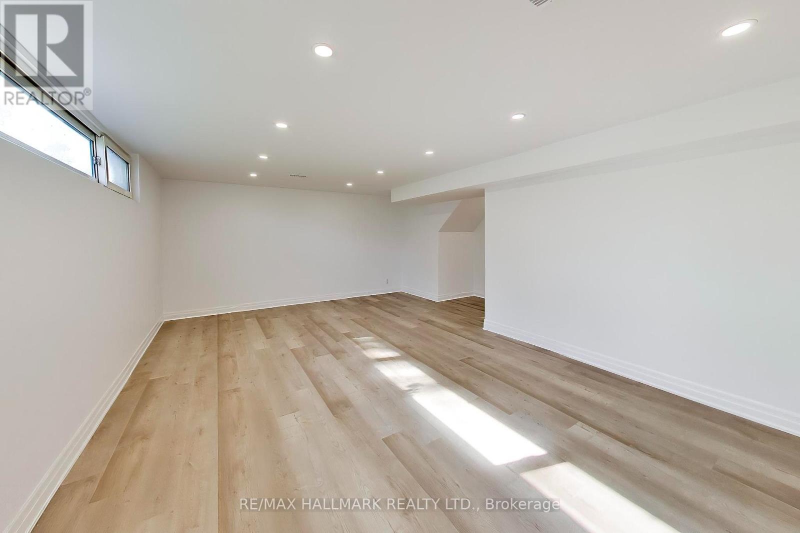 60 BRIDESBURG DRIVE - Image 22