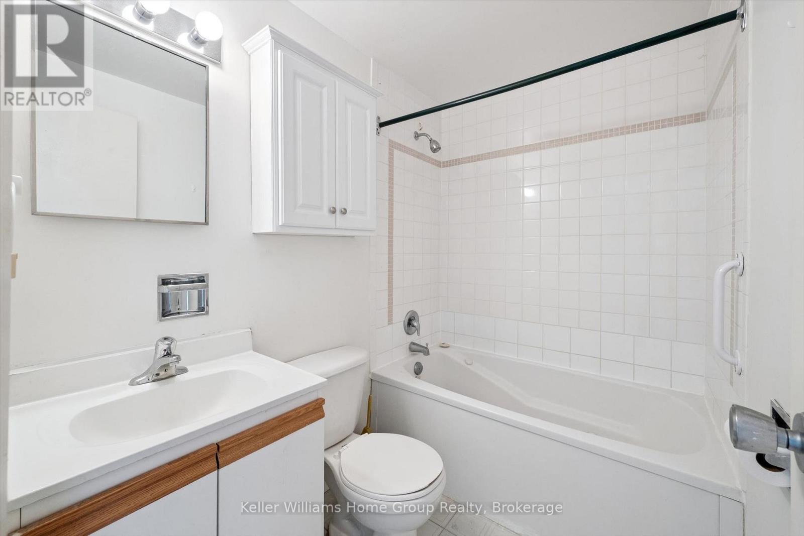 #22 120 COUNTRY CLUB DRIVE - Image 20