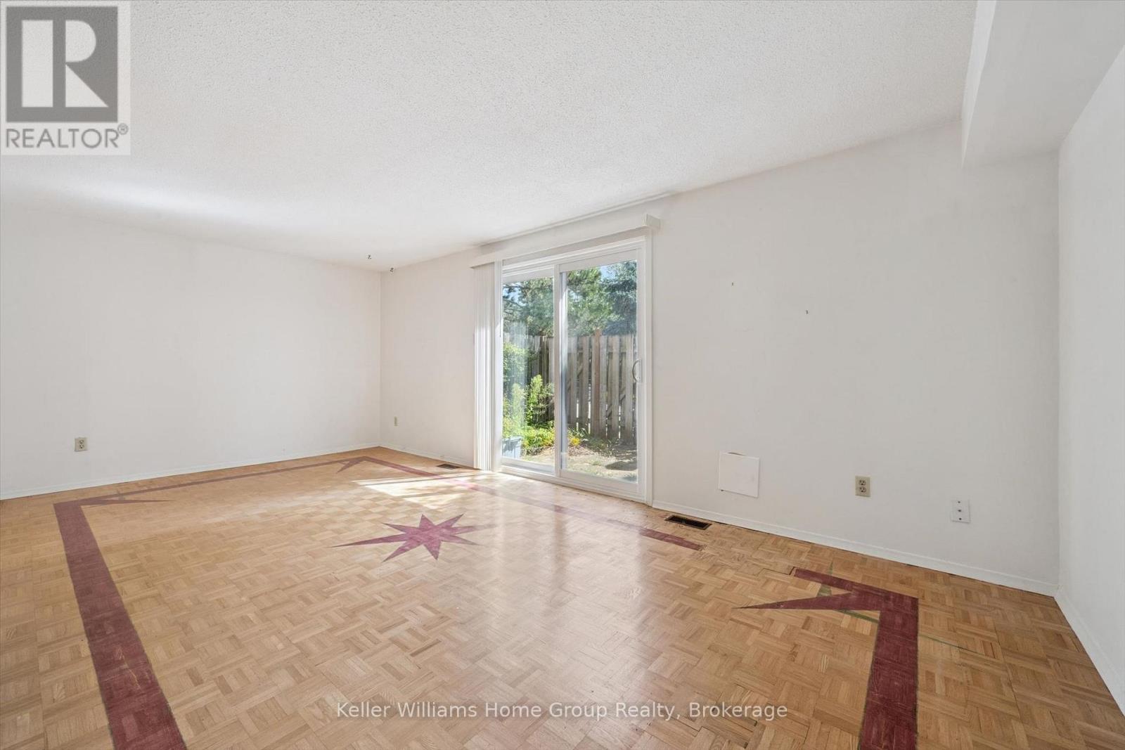 #22 120 COUNTRY CLUB DRIVE - Image 18