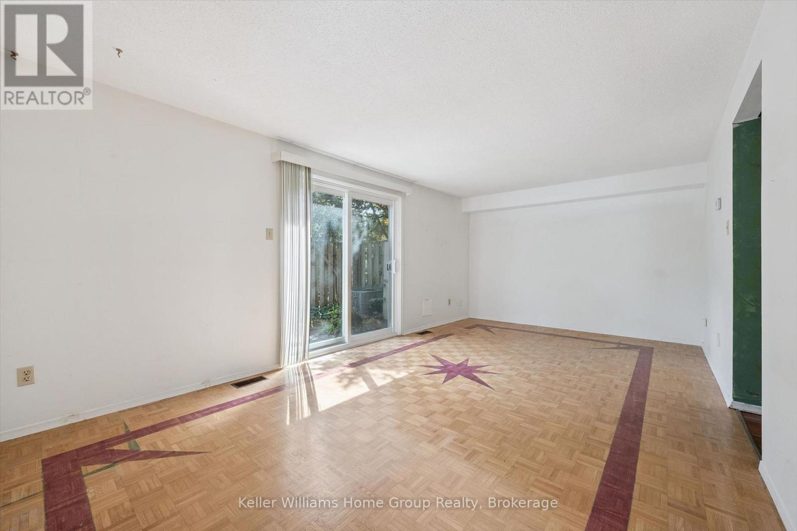 #22 120 COUNTRY CLUB DRIVE - 15