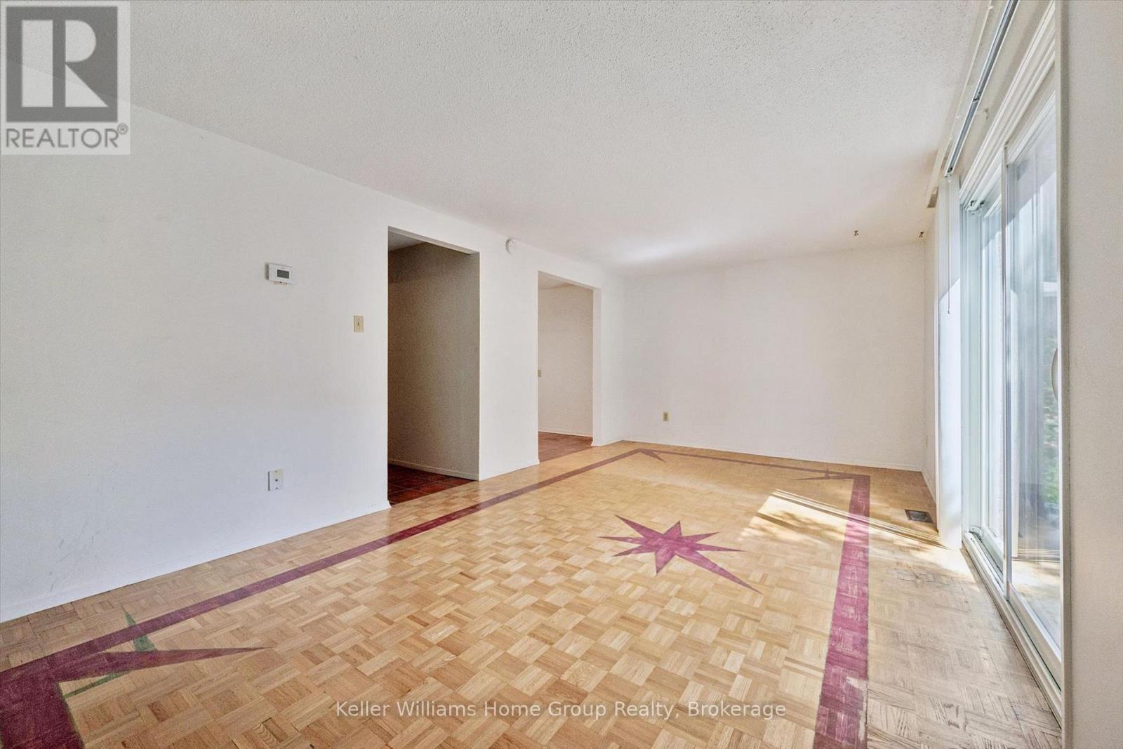 #22 120 COUNTRY CLUB DRIVE - Image 16