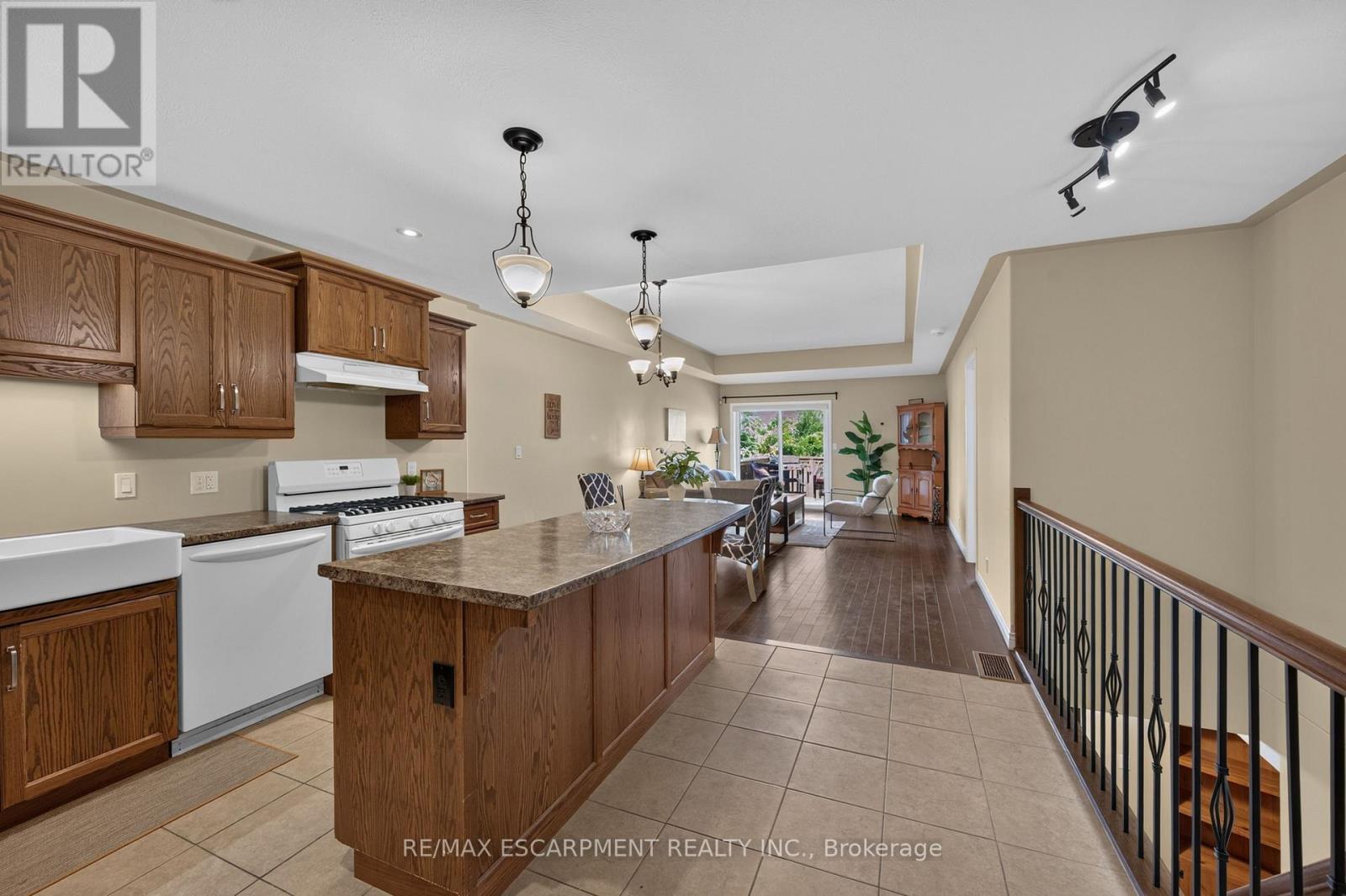 10 EMILY STREET - Image 14