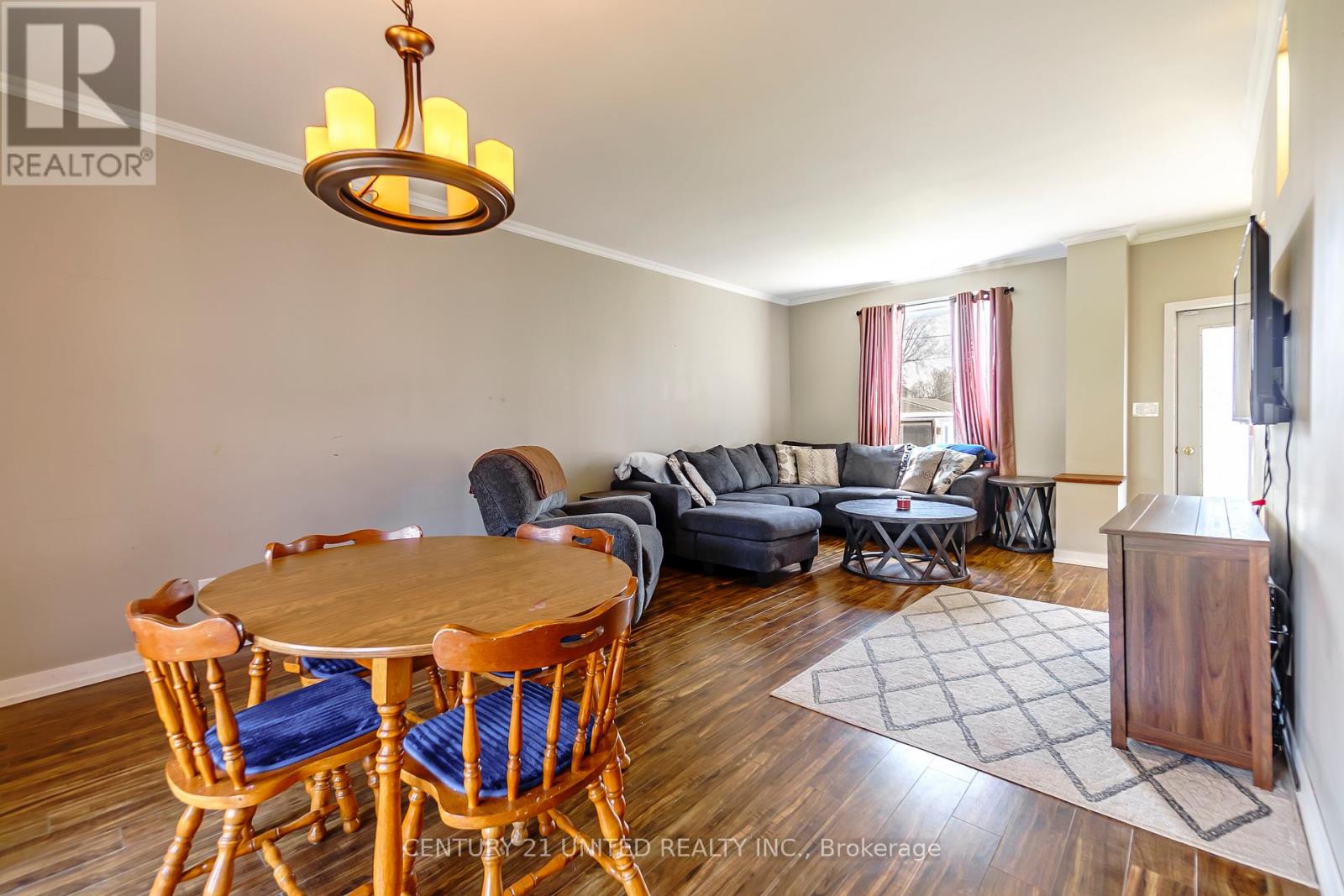 15 MATHISON STREET E - 9