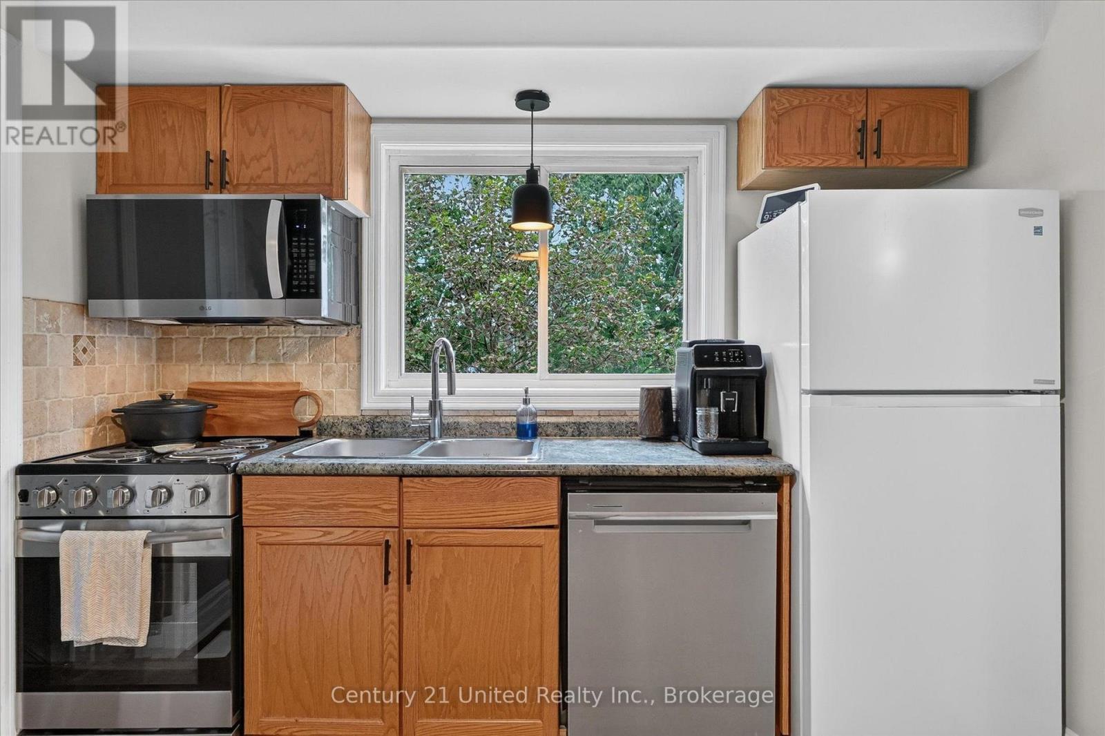1270 AMUNDSEN AVENUE - Image 13
