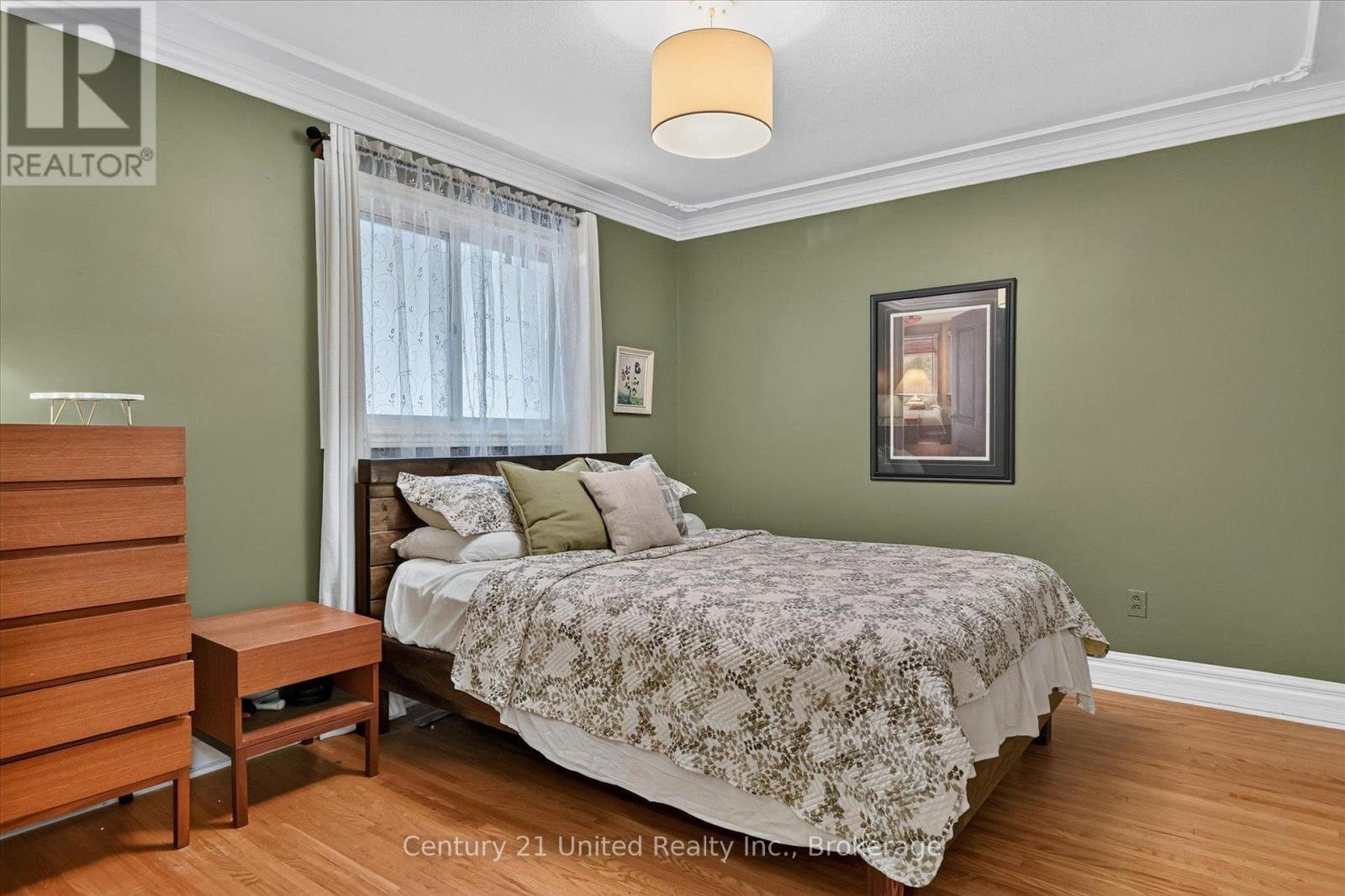 1270 AMUNDSEN AVENUE - 19