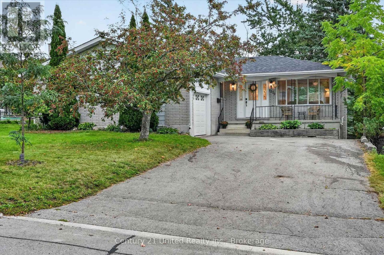 1270 AMUNDSEN AVENUE, Peterborough (Northcrest Ward 5) — photo 2