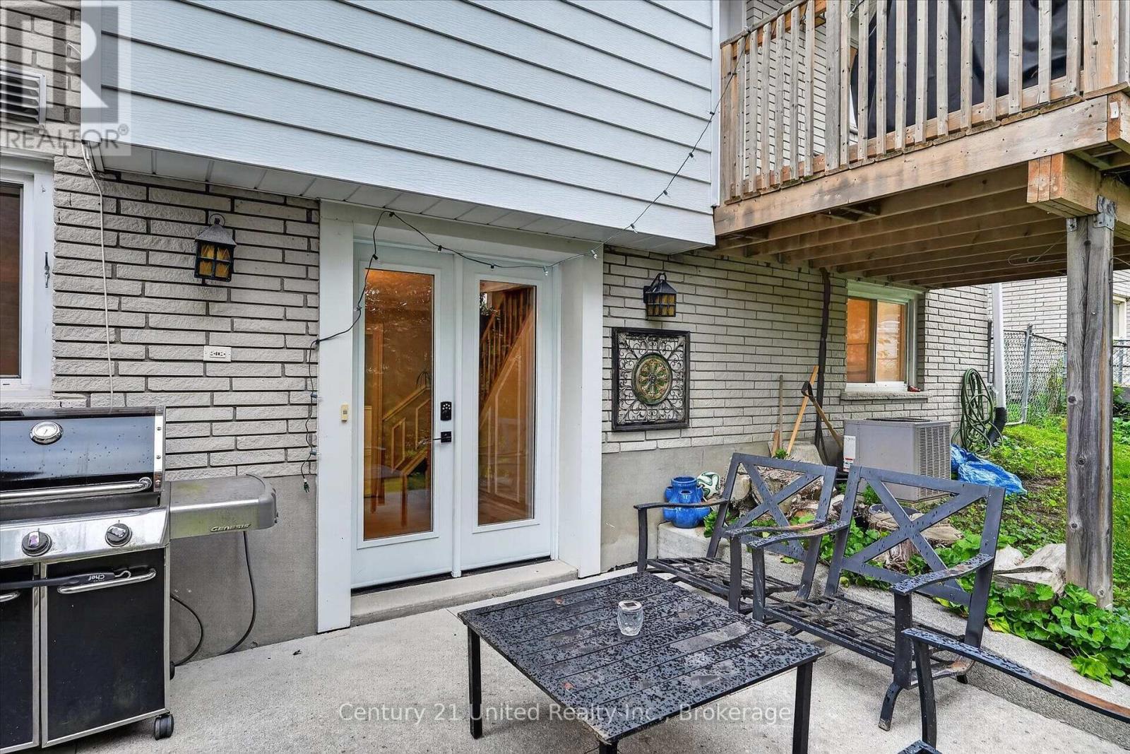 1270 AMUNDSEN AVENUE - 43