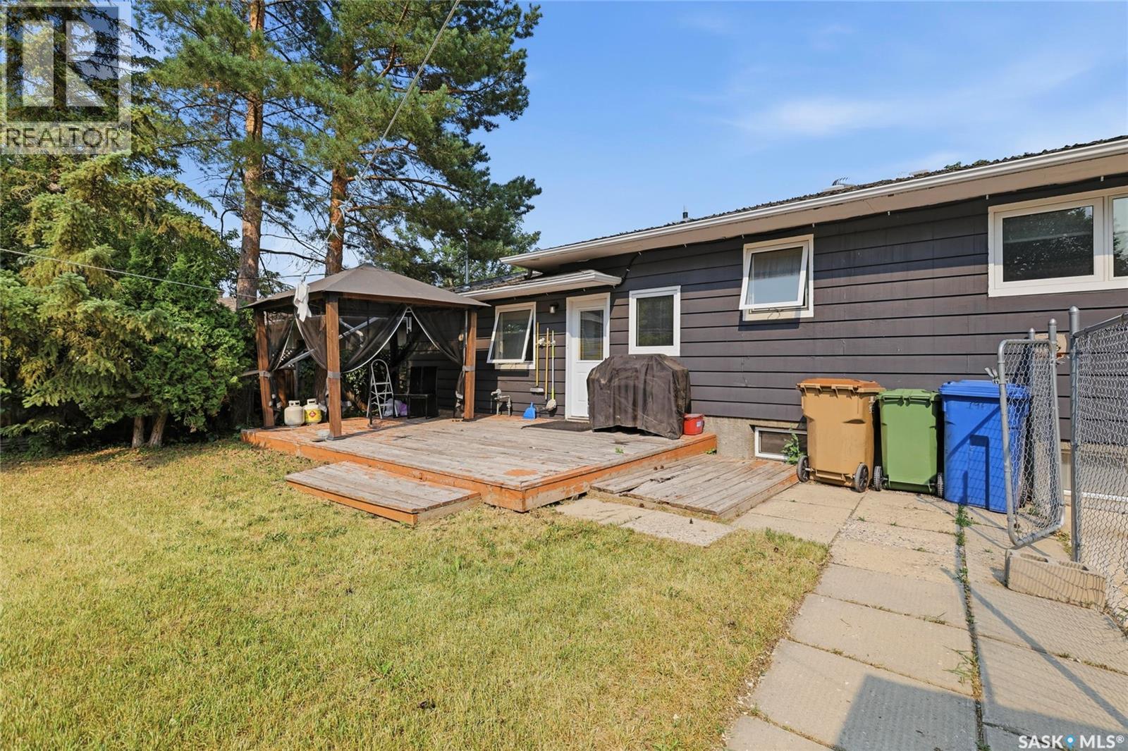 1960 Cowan CRESCENT - Image 40