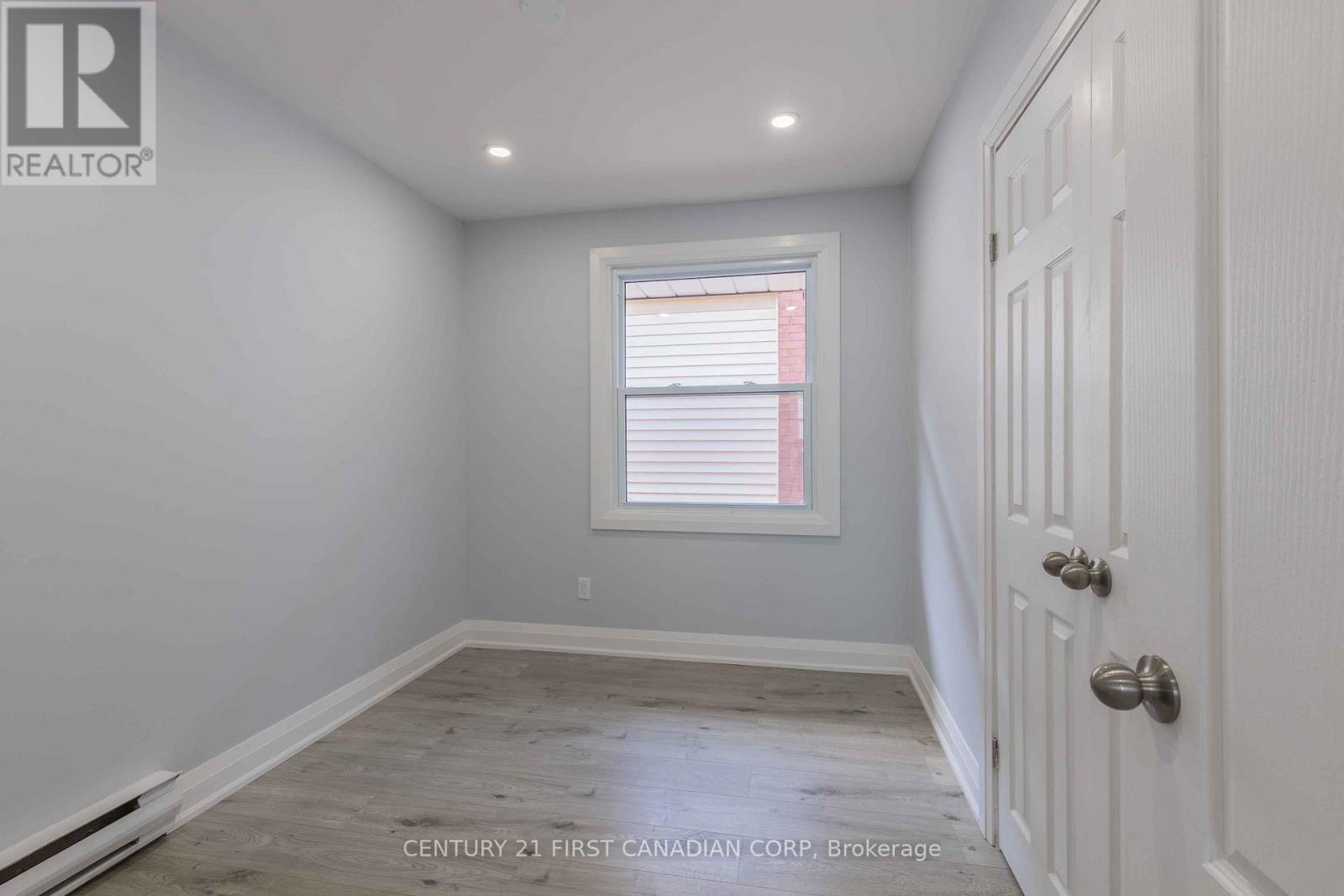 17 CARFRAE CRESCENT - Image 31