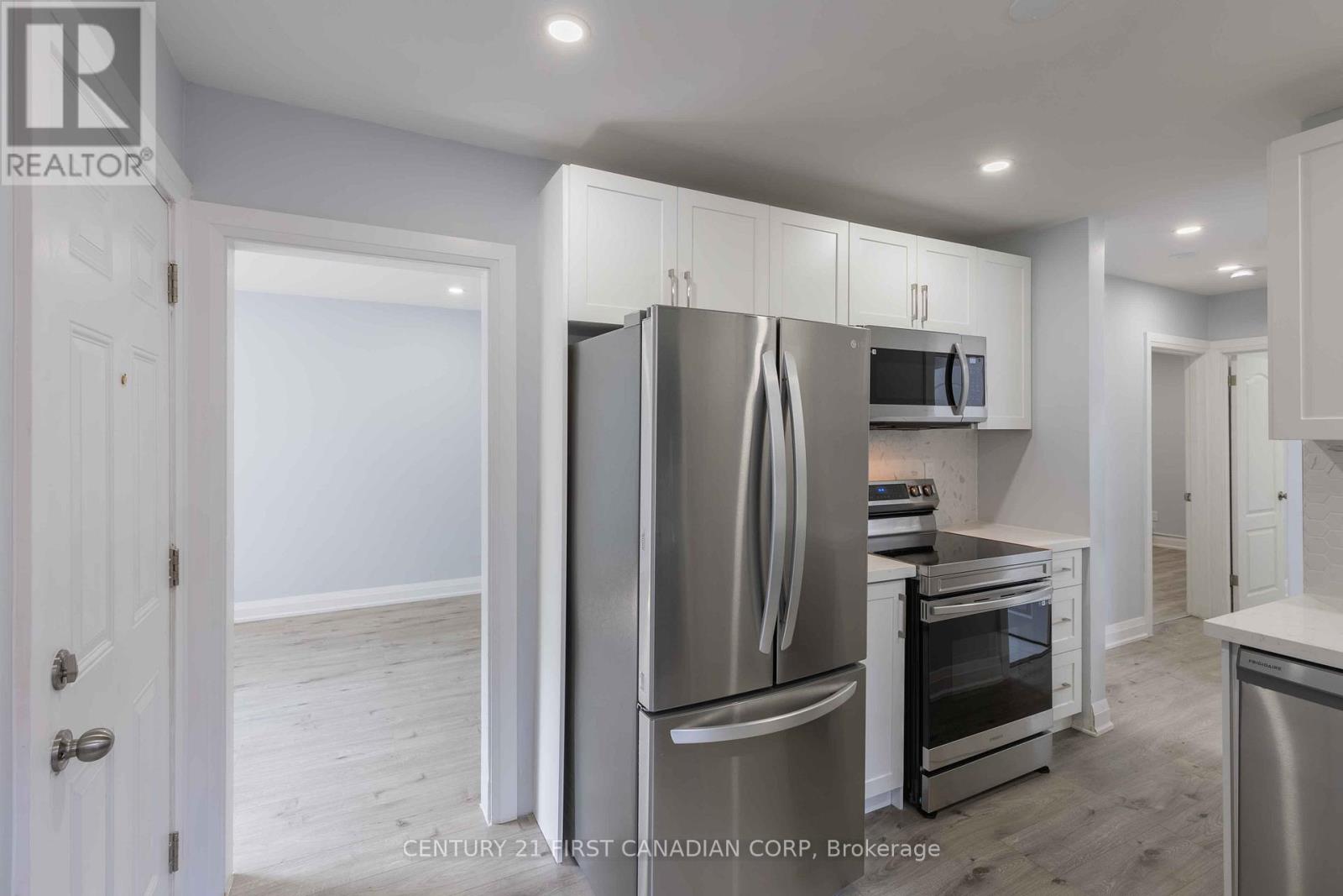 17 CARFRAE CRESCENT - 8