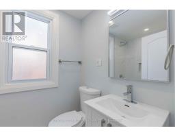 17 Carfrae Crescent, London South, ON N6C4A8 Photo 23