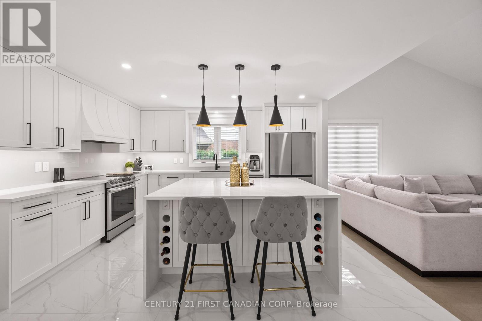 28 LINDBROOK COURT - 13