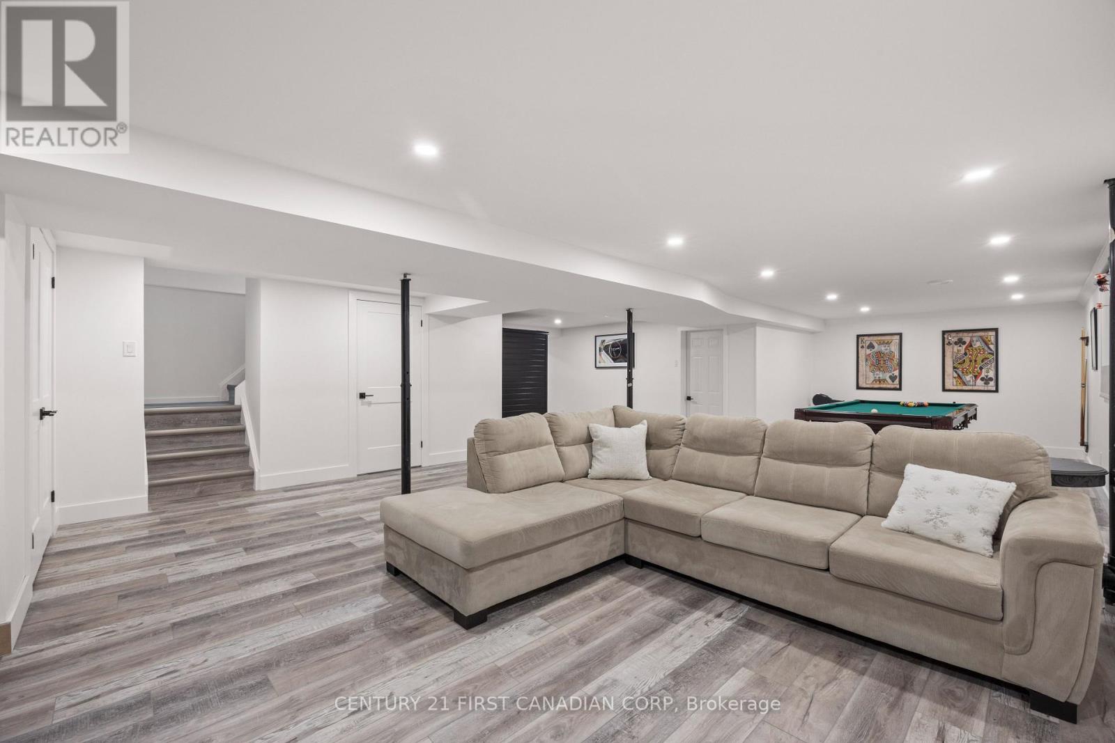 28 LINDBROOK COURT - Image 32