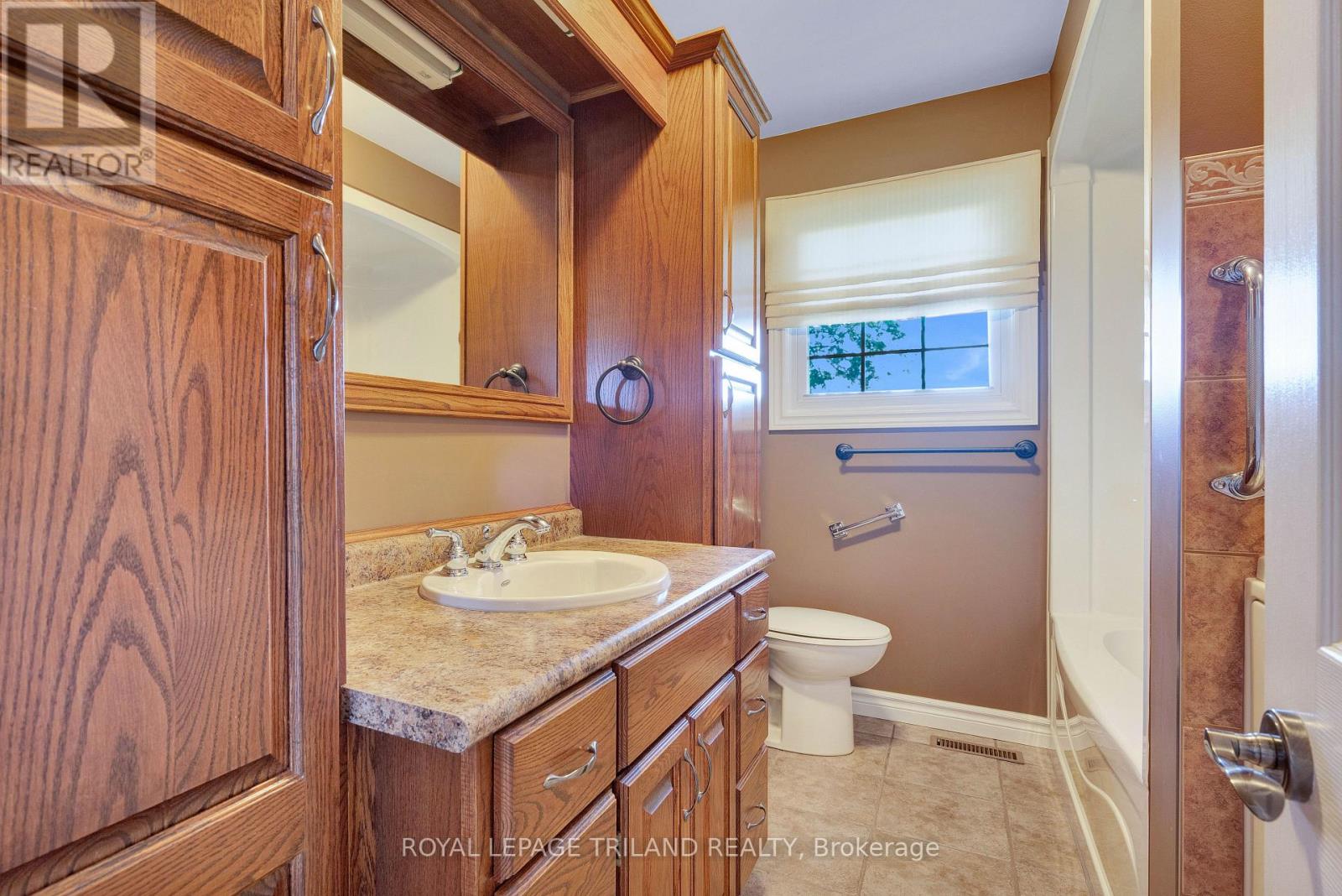 254 NWALS-SWALS TOWNLINE - Image 15