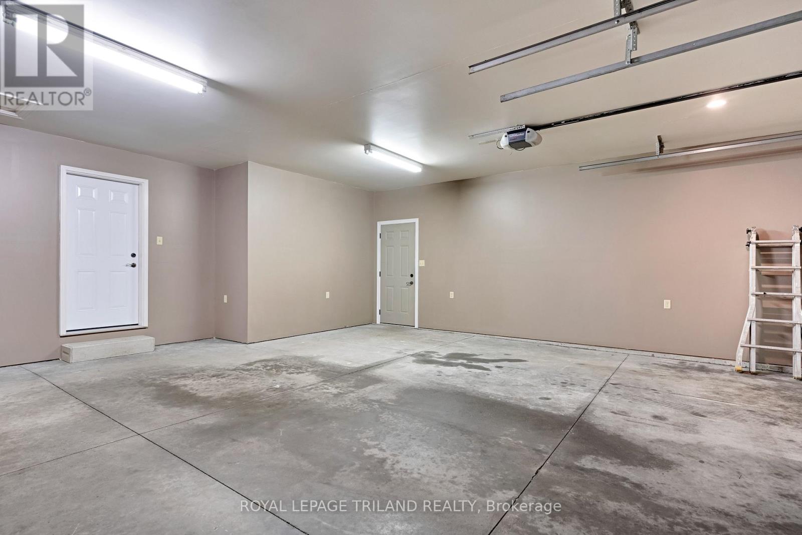 254 NWALS-SWALS TOWNLINE - Image 29