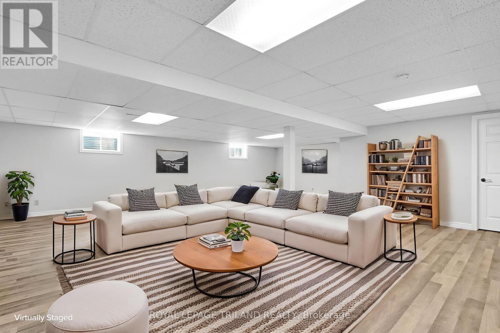 254 NWALS-SWALS TOWNLINE - Image 31