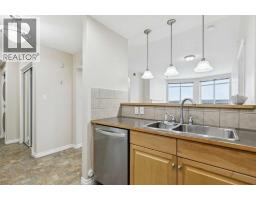 Primary Bedroom - 705, 1726 14 Avenue Nw, Calgary, AB T2N4Y8 Photo 6