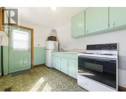 6 Hillcrest Avenue, Deep River, ON K0J1P0 Photo 8