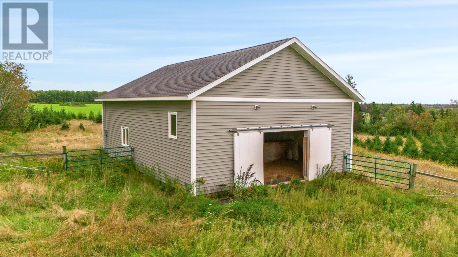 2027 New Glasgow Road - Image 39