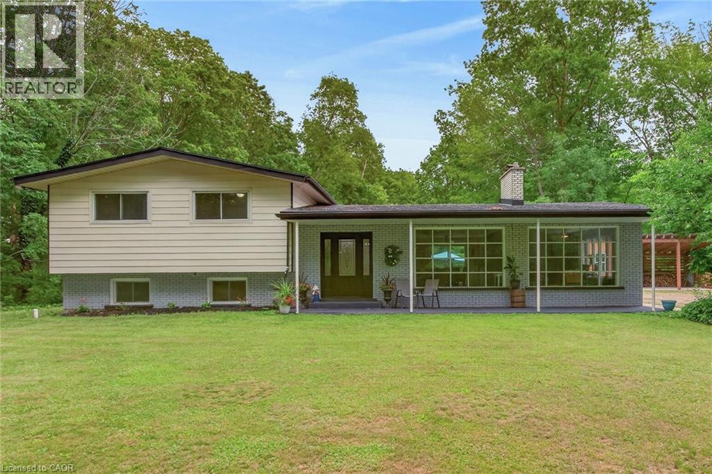 138 REICHELD Road - 1