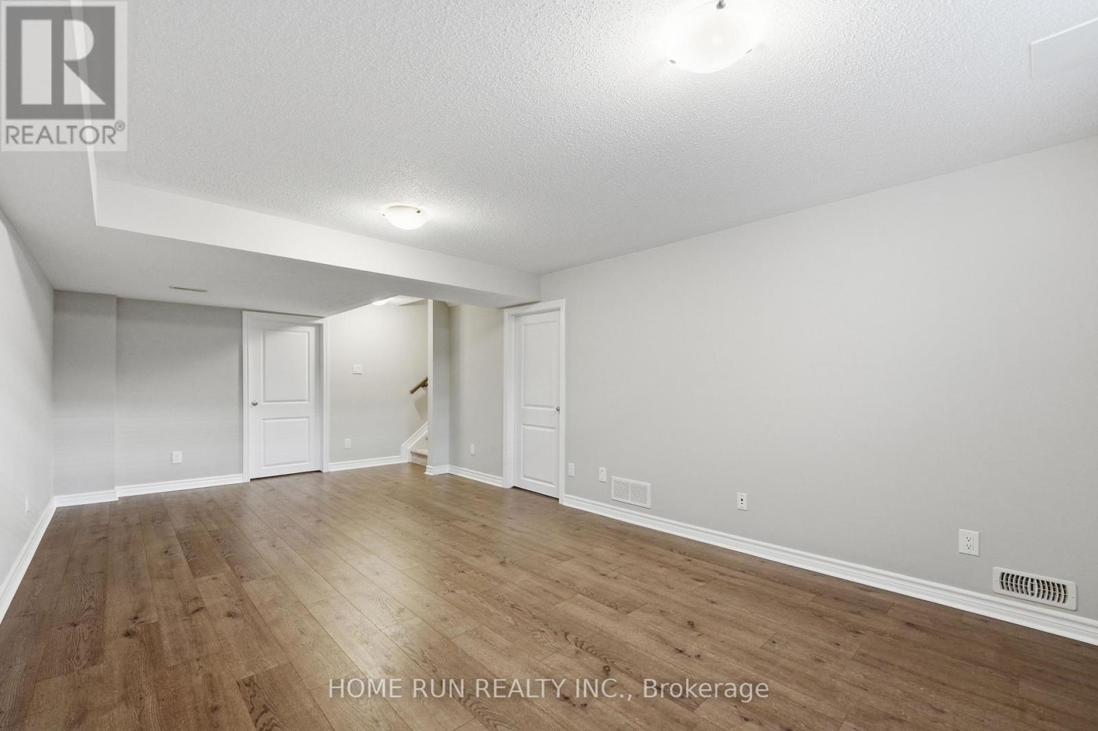 1008 KILBIRNIE DRIVE - Image 33