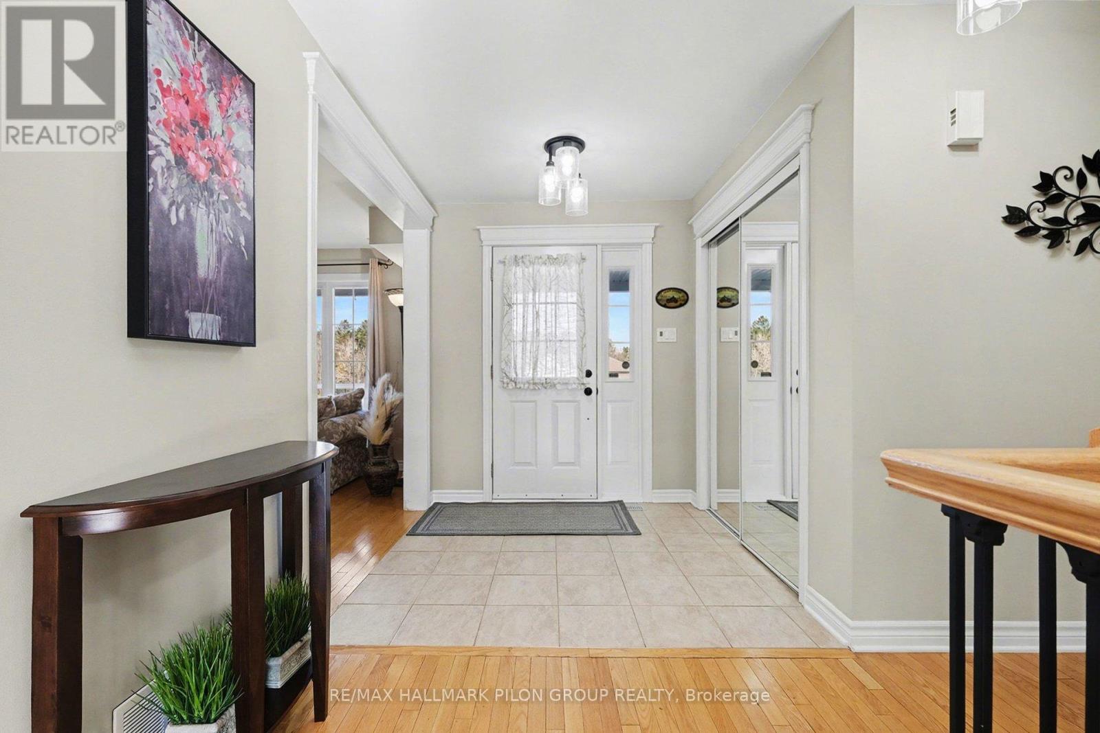 153 SOPHIE STREET - Image 12