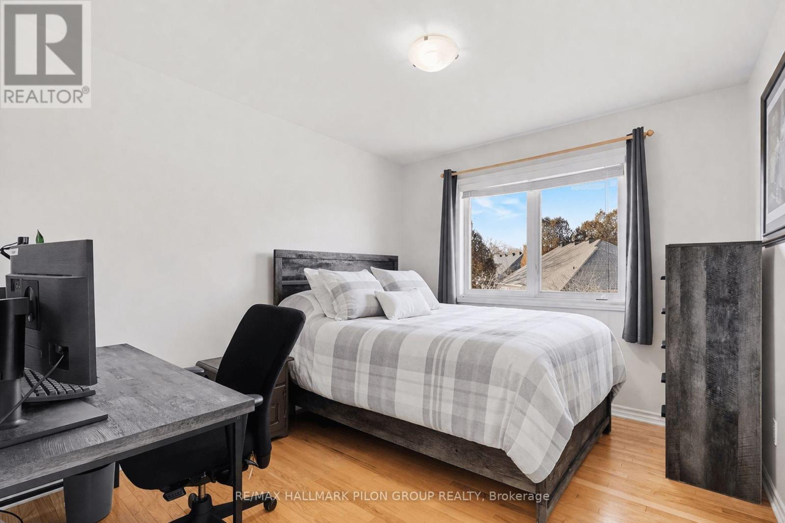153 SOPHIE STREET - Image 16