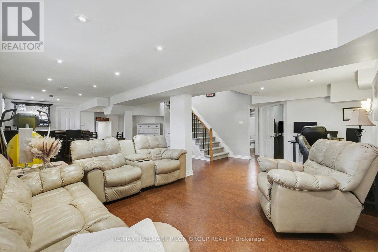 153 SOPHIE STREET - Image 19