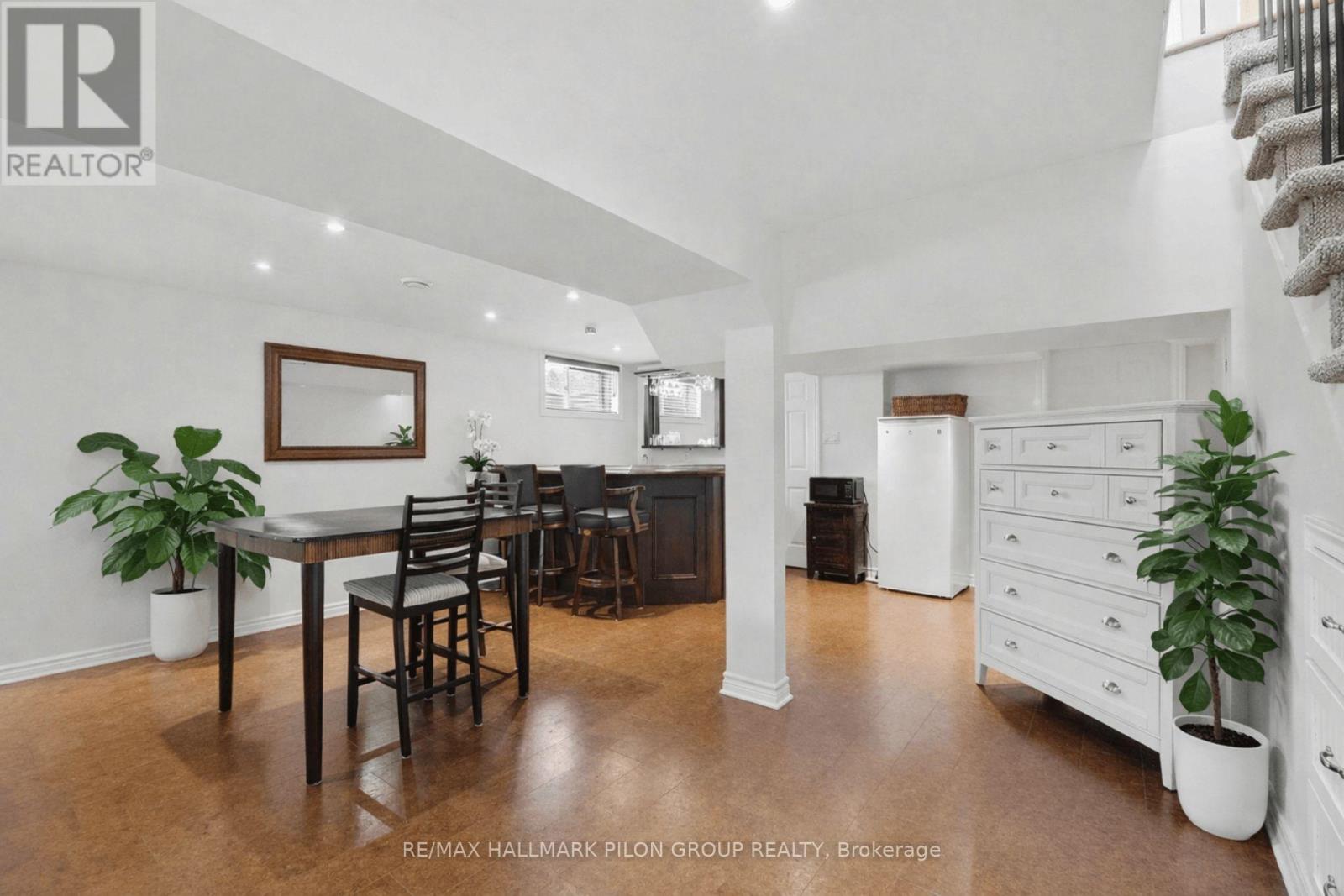 153 SOPHIE STREET - Image 20