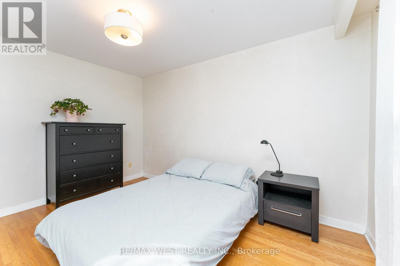 274 MAXWELL STREET - 20