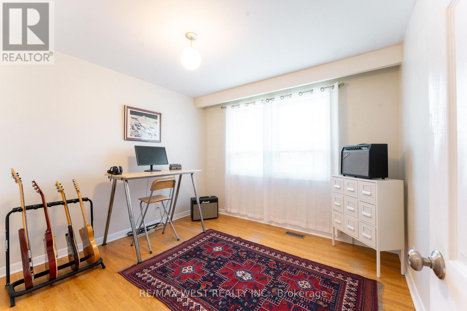 274 MAXWELL STREET - 21