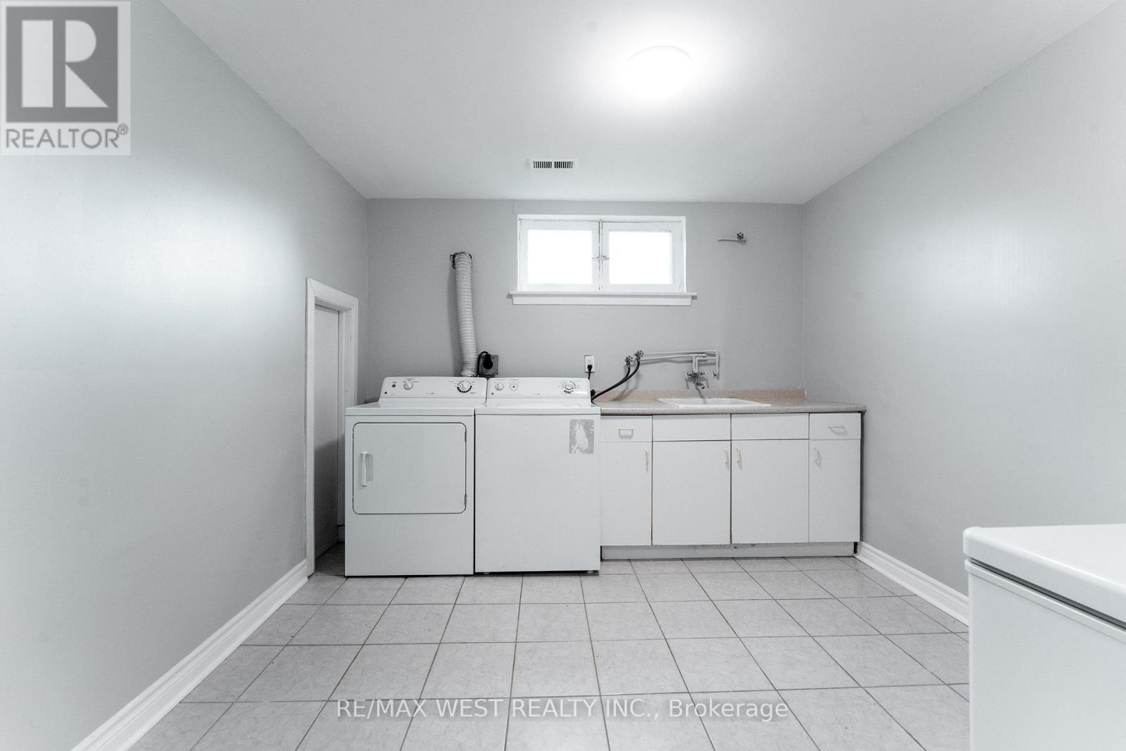 274 MAXWELL STREET - 31
