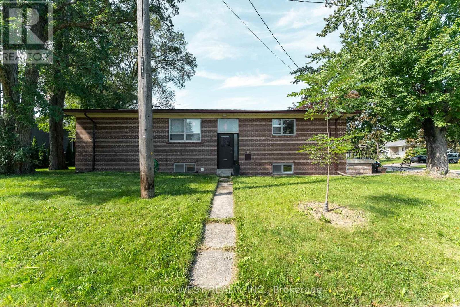 274 MAXWELL STREET - 45