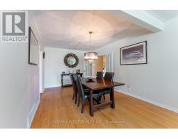 Eating area - 274 Maxwell Street, Toronto, ON M3H5C3 Photo 7