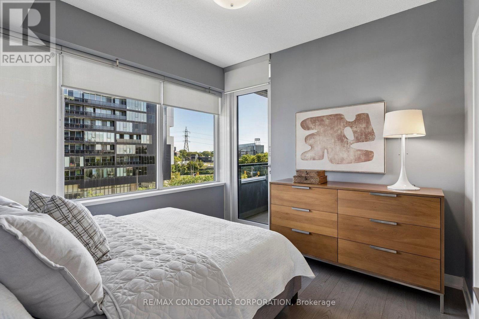 #N405 120 BAYVIEW AVENUE - 14
