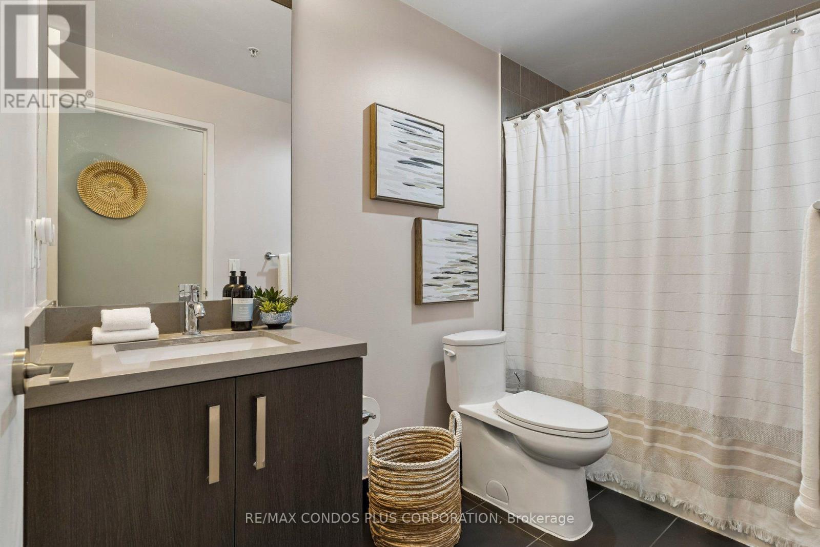#N405 120 BAYVIEW AVENUE - 23