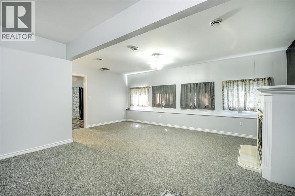 233 CENTRE STREET East - 12