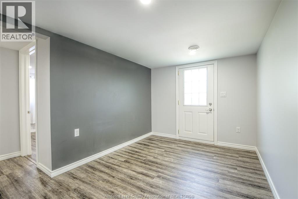 233 CENTRE STREET East - 22