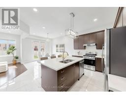 211 Touch Gold Crescent, Aurora, ON L4G3X4 Photo 15