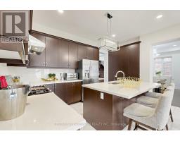 211 Touch Gold Crescent, Aurora, ON L4G3X4 Photo 17