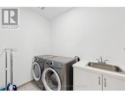 211 Touch Gold Crescent, Aurora, ON L4G3X4 Photo 44