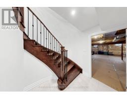 211 Touch Gold Crescent, Aurora, ON L4G3X4 Photo 45