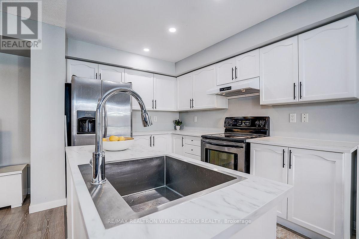 88 LOUISBOURG WAY - 13