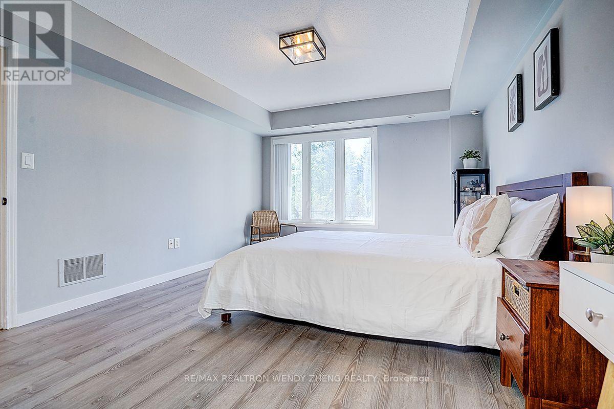 88 LOUISBOURG WAY - 21