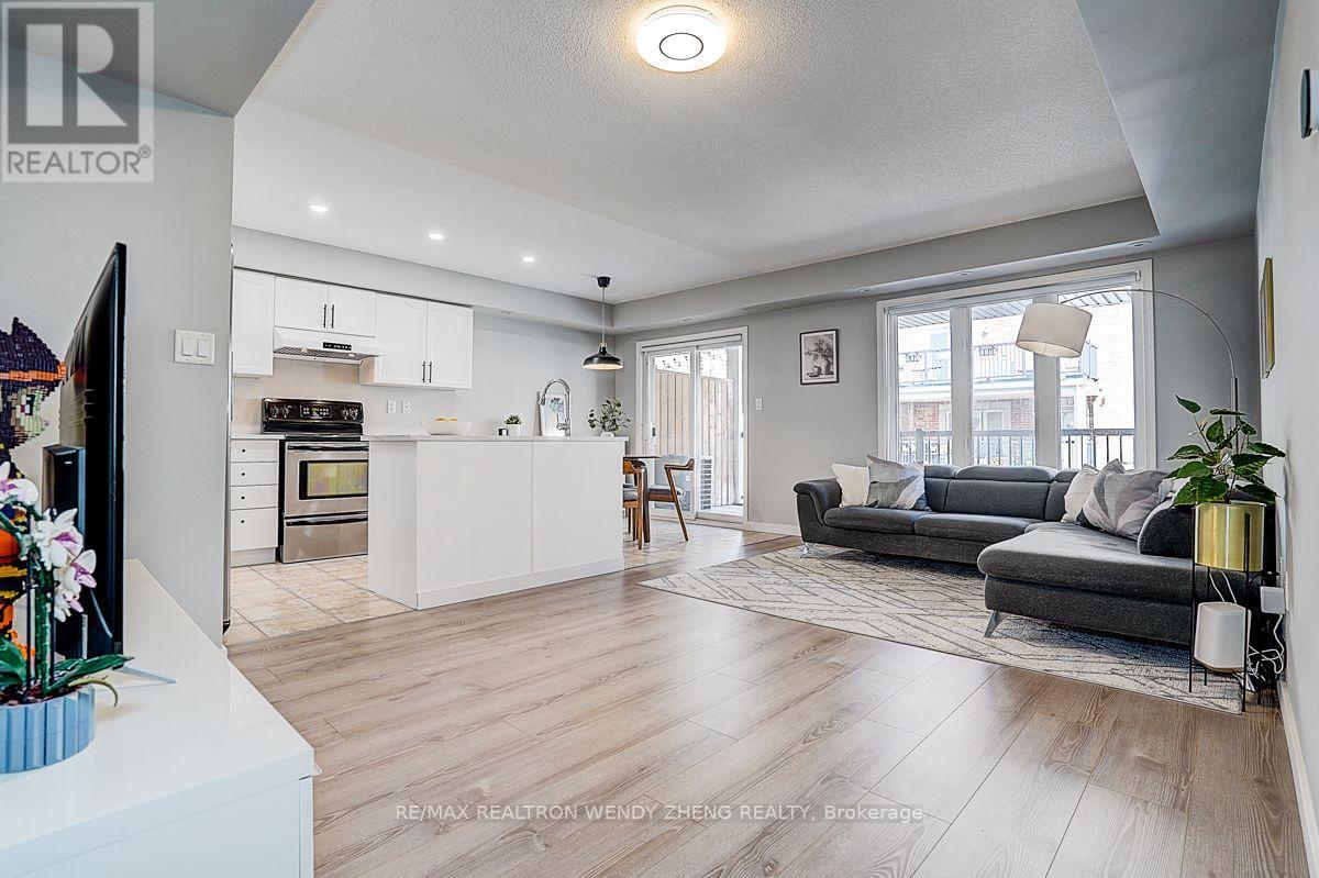 88 LOUISBOURG WAY - 5