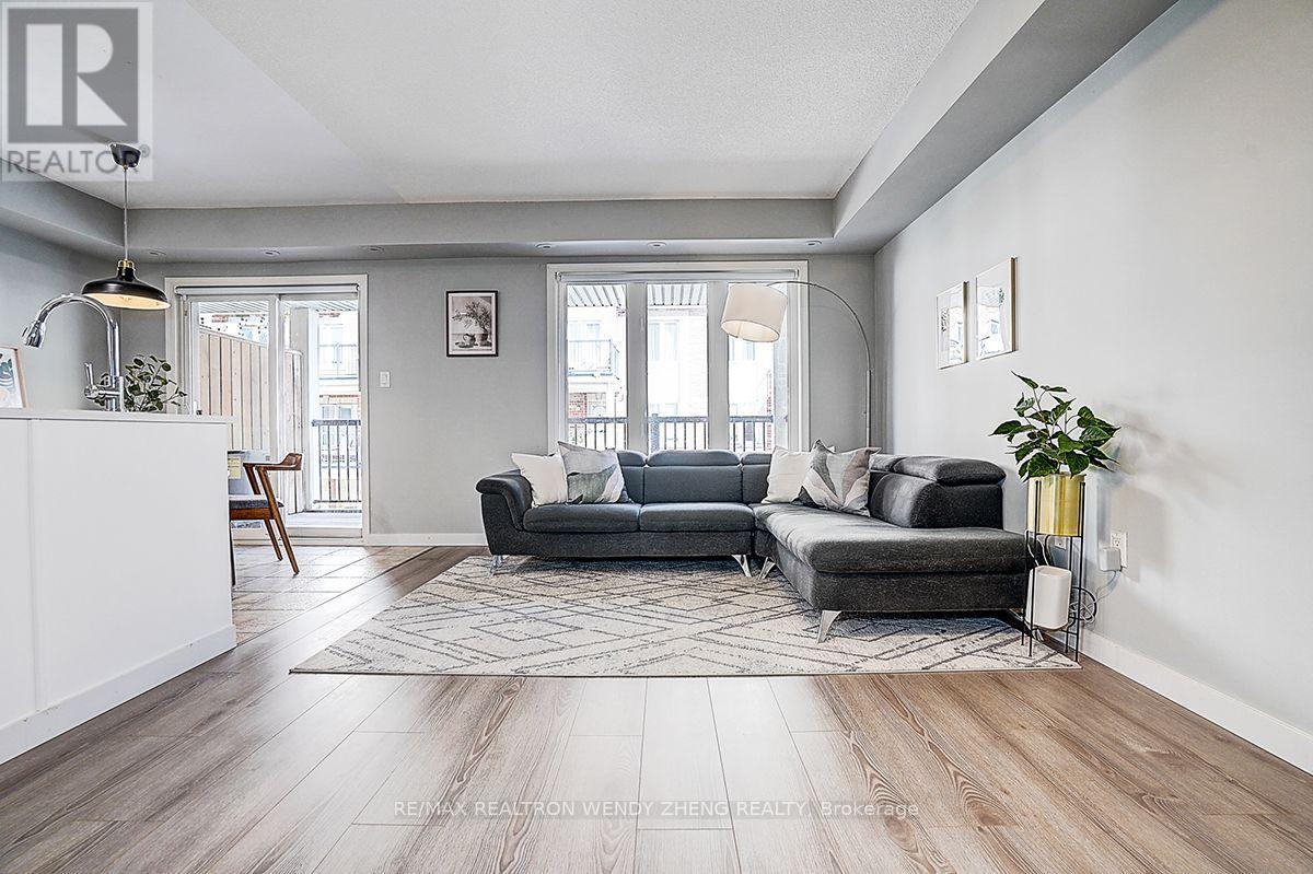 88 LOUISBOURG WAY - 6