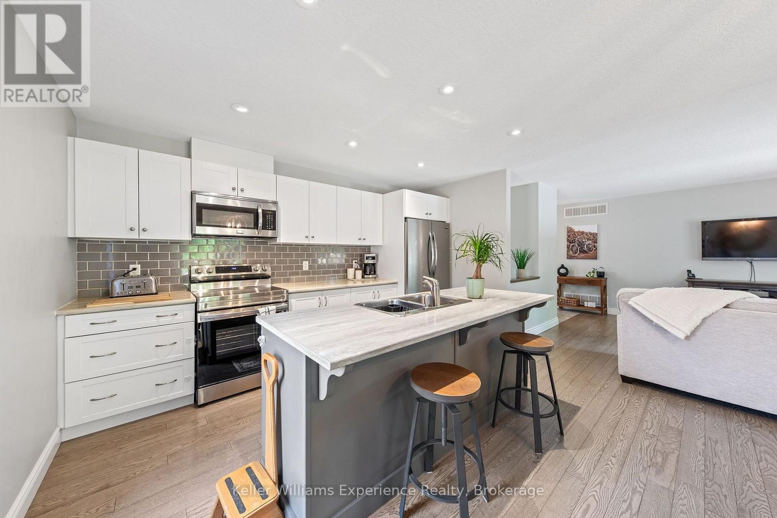 98 ANDERSON CRESCENT - Image 12